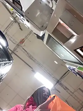 KrisMagnoly Live XXX-chat