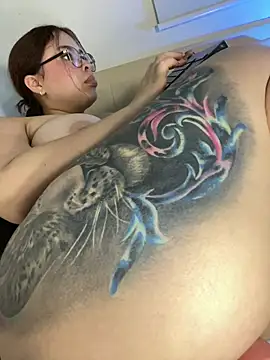 Chat +18 de Lizzy_R ao vivo