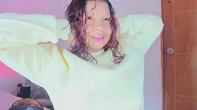 Emily_Coper18 라이브 XXX 채팅