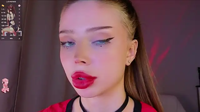 Jessie_Johns élő XXX-chatje