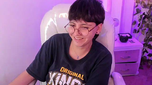 Nathaly_ds élő XXX-chatje