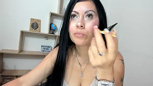 Tania_mature's Live XXX Chat