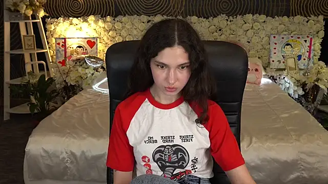 BabyFlowerr Chat XXX in diretta