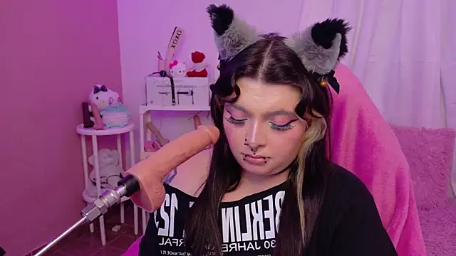 دردشة Sachi_Meow الجنسية المباشرة