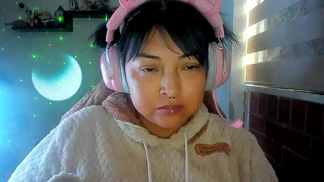 دردشة Shaddycute_ الجنسية المباشرة