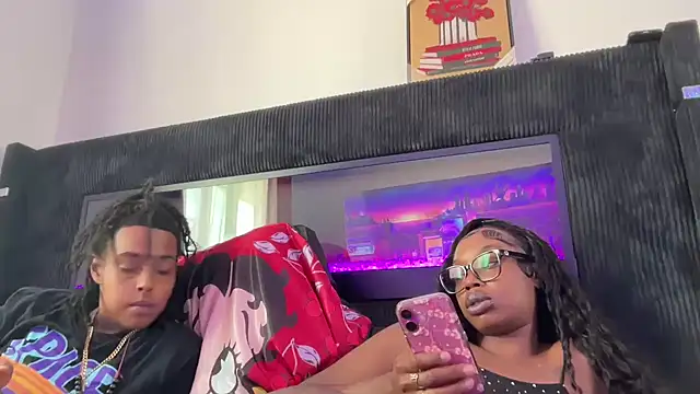 sevynsexysinss' Live XXX Chat