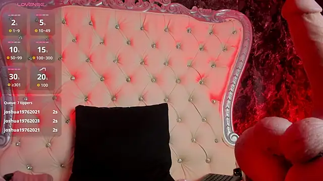 MirandaSould Chat XXX live