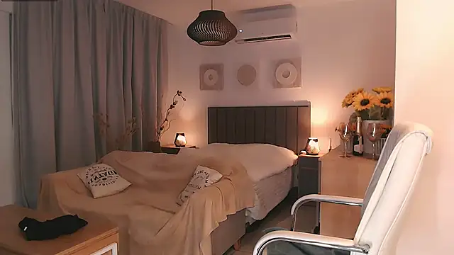 Tilly_Eliot Obrolan Langsung XXX