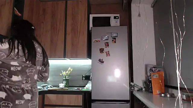 delightful_sofi: απευθείας συνομιλία ΧΧΧ