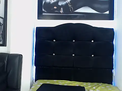 Show modela karla_lovera na web-kameri