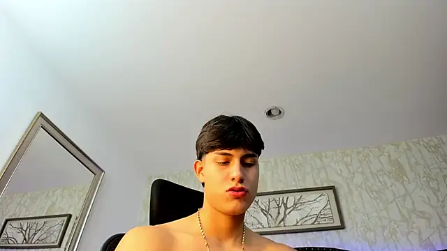 Lander_Cruz webkamerás műsora