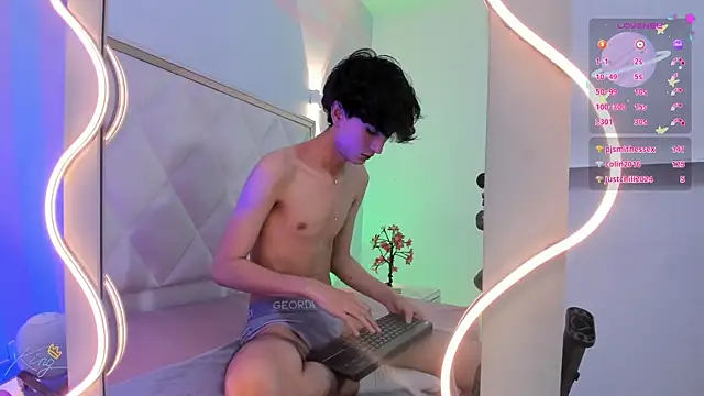 Eidan_tayn Webbikameraesitys