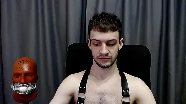 _Damien_thorn_ élő XXX-chatje