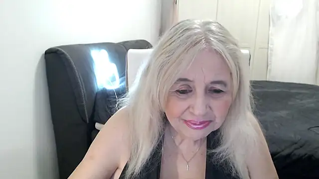 SusiLifeXXX 网络视讯表演