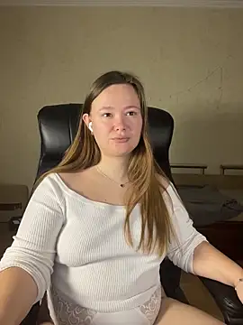 Pokazy przed kamerką – CaramelleSugarr