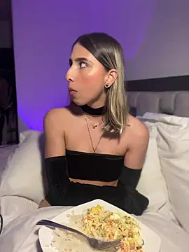 Онлайн чат XXX Ameellie