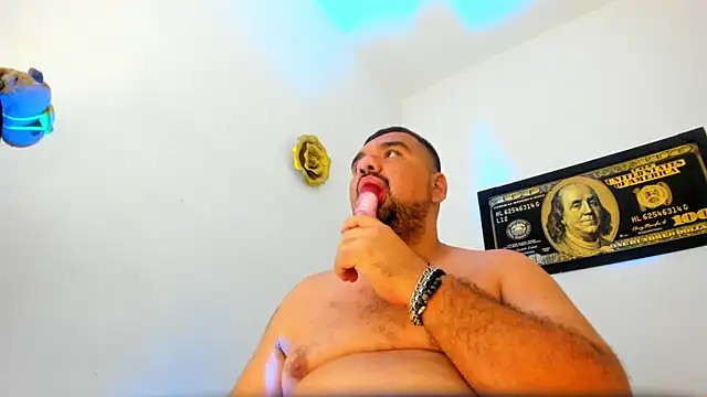 Chat +18 de horus_gil ao vivo