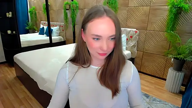 TrueReincarnation's Live XXX Chat