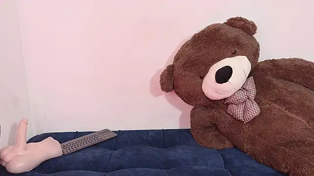 lilybloom69's Live XXX Chat