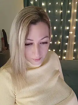 MilanaBoobs Webcam-Show