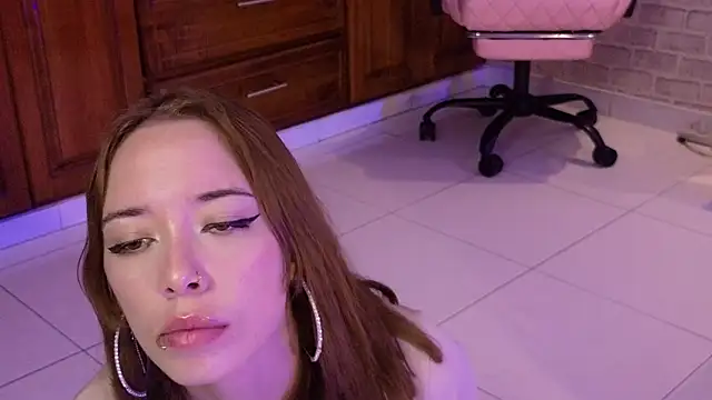 HarperrWestのライブXXXチャット