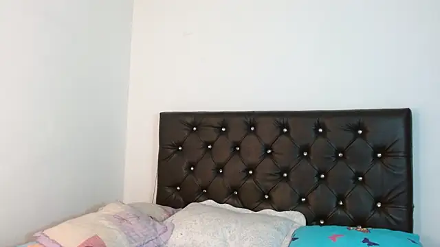 Ameliejoness_: απευθείας συνομιλία ΧΧΧ