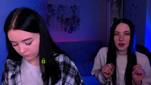 Show modela bella_dorn na web-kameri