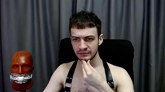 _Damien_thorn_ élő XXX-chatje