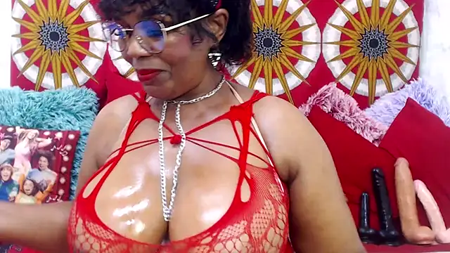 MATURExxxASS Live XXX-Chat