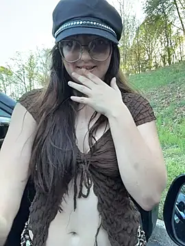 Онлайн чат XXX urpuppymoon