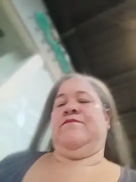 Chat +18 de CheekySnowQueen_69 ao vivo