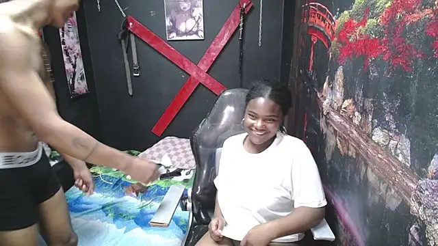 CandykssのライブXXXチャット