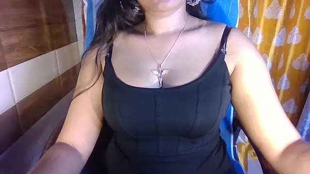 Yashika_Loves Chat XXX in diretta