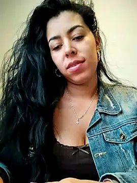 Luianna's Live XXX Chat