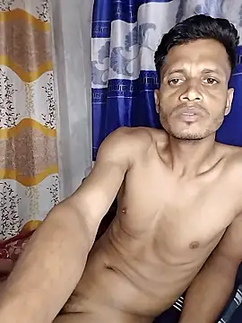 Priankaboudi élő XXX-chatje