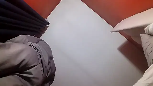 XXX chat uživo modela Sophrob96x