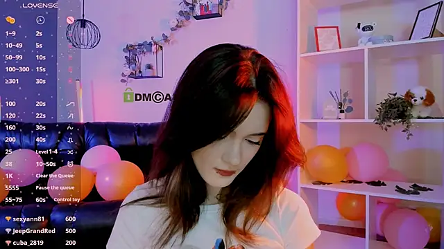 liana_kisses: απευθείας συνομιλία ΧΧΧ