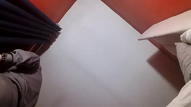 Sophrob96x: απευθείας συνομιλία ΧΧΧ