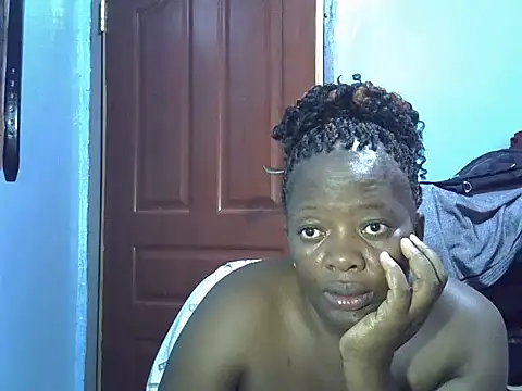 دردشة Ebonyceline الجنسية المباشرة