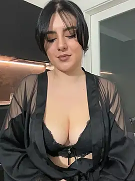 Evelyn___Sweet Adlı Modelin Canlı XXX Sohbeti