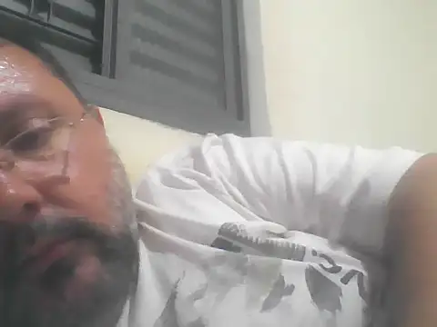 Luised80's Webcam Show