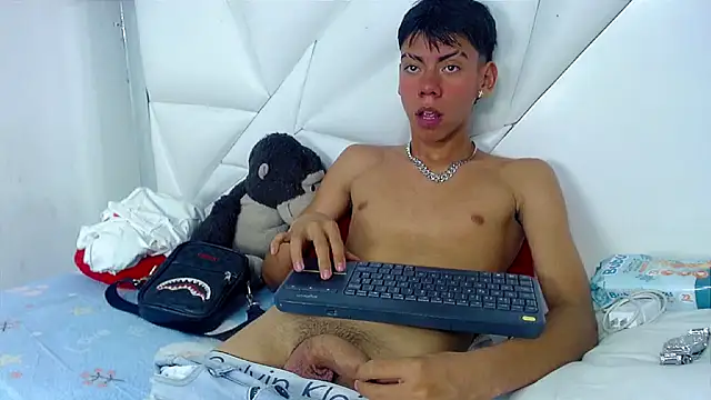 Liarr_ Adlı Modelin Web Kamerası Şovu