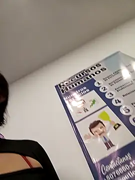 Chat +18 de Any-77 ao vivo