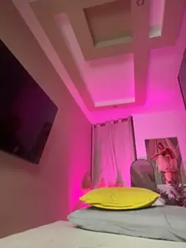 ItalianGirl 现场XXX聊天