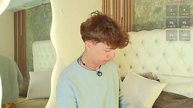 Tomy_Rox: вебкам-шоу