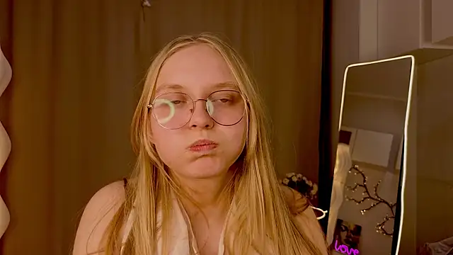 AlicaCohill Chat XXX live