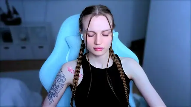 StellaLawless Live XXX-chat