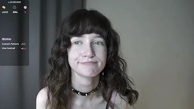 Czat XXX na żywo – DellaLeck