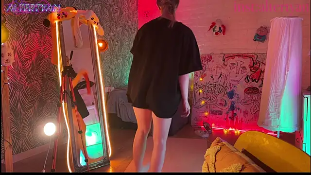 Онлайн чат XXX altertyan