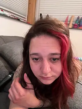 Chat +18 de Tamy-Love ao vivo